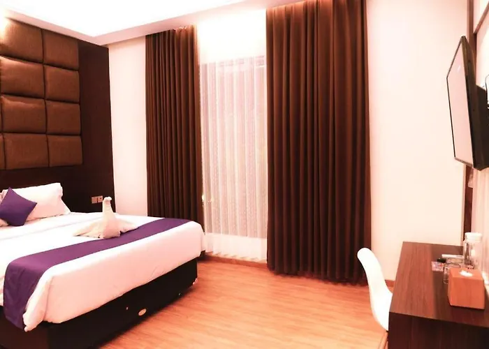 Grand Sahman Hotel Surakarta 